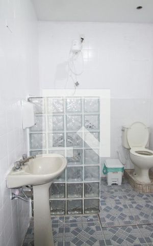 Casa à venda com 2000m², 41 quartos e 11 vagasBanheiro Quarto 10