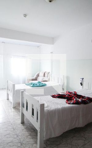 Casa à venda com 2000m², 41 quartos e 11 vagasQuarto 9