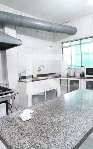 Casa à venda com 2000m², 41 quartos e 11 vagasCozinha