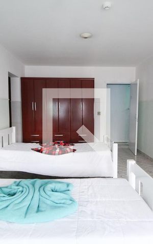 Casa à venda com 2000m², 41 quartos e 11 vagasQuarto 10