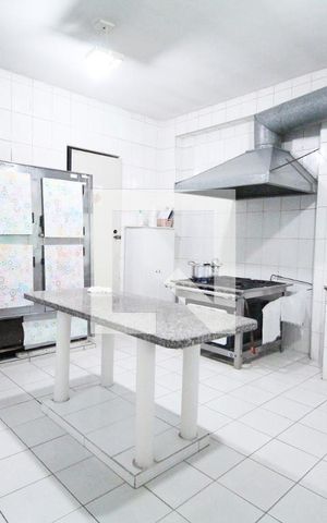 Casa à venda com 2000m², 41 quartos e 11 vagasCozinha