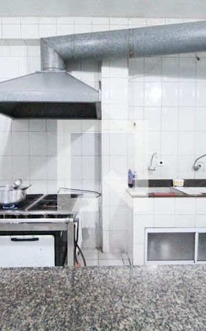 Casa à venda com 2000m², 41 quartos e 11 vagasCozinha