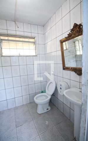 Casa à venda com 2000m², 41 quartos e 11 vagasBanheiro Quarto 10