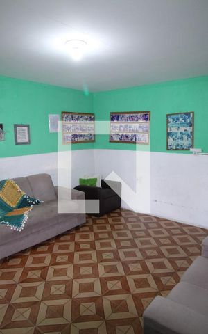 Casa à venda com 2000m², 41 quartos e 11 vagasSala