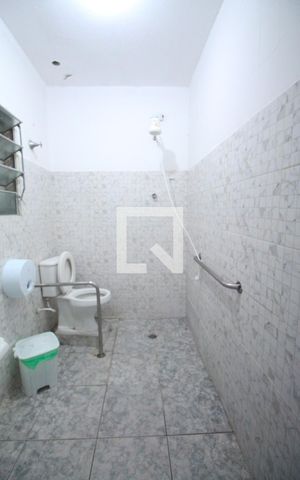 Casa à venda com 2000m², 41 quartos e 11 vagasBanheiro