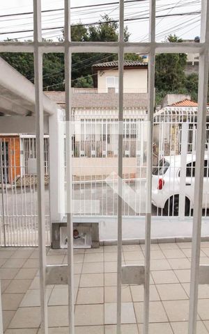 Casa à venda com 200m², 2 quartos e 2 vagas Casa à venda com 200m², 2 quartos e 2 vagasVista Quarto 1