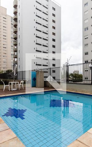 Apartamento à venda com 200m², 5 quartos e 3 vagasPiscina