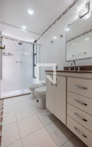 Apartamento à venda com 200m², 5 quartos e 3 vagasBanheiro