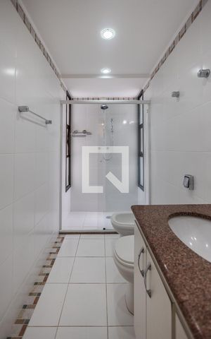 Apartamento à venda com 200m², 5 quartos e 3 vagasBanheiro