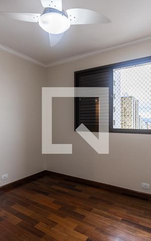 Apartamento à venda com 200m², 5 quartos e 3 vagasQuarto 3