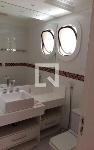 Apartamento à venda com 228m², 4 quartos e 3 vagas