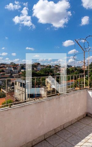 Casa à venda com 300m², 3 quartos e 2 vagas Casa à venda com 300m², 3 quartos e 2 vagasVaranda do Quarto 2