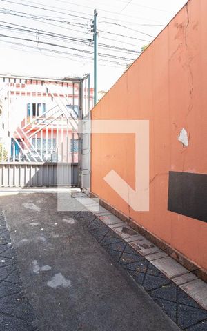 Casa à venda com 300m², 3 quartos e 2 vagas Casa à venda com 300m², 3 quartos e 2 vagasGaragem