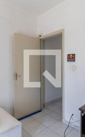 Casa à venda com 300m², 3 quartos e 2 vagas Casa à venda com 300m², 3 quartos e 2 vagasQuarto 2