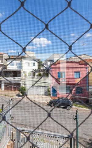 Casa à venda com 300m², 3 quartos e 2 vagas Casa à venda com 300m², 3 quartos e 2 vagasVista do Quarto 1