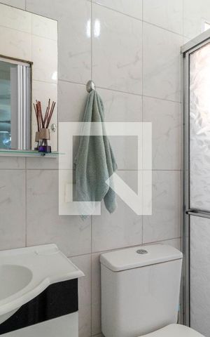Casa à venda com 300m², 3 quartos e 2 vagas Casa à venda com 300m², 3 quartos e 2 vagasBanheiro da Suíte