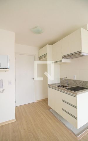 Studio à venda com 27m², 1 quarto e sem vaga Studio à venda com 27m², 1 quarto e sem vagaStudio
