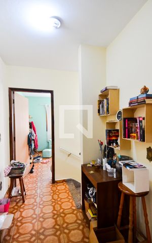 Casa à venda com 125m², 2 quartos e 1 vagaCorredor dos Dormitórios