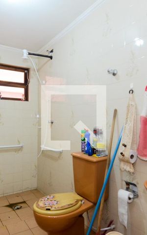 Casa à venda com 125m², 2 quartos e 1 vagaBanheiro Social 2
