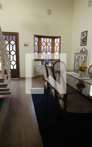 Casa para alugar com 300m², 4 quartos e 5 vagasSala de Jantar