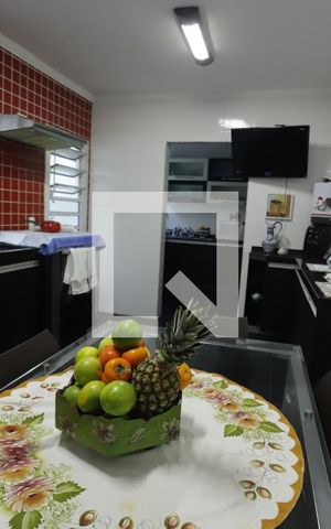 Casa para alugar com 300m², 4 quartos e 5 vagasCozinha