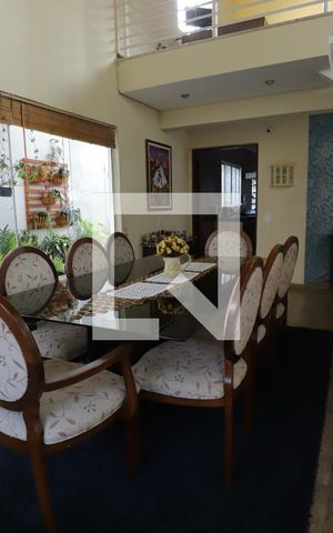 Casa para alugar com 300m², 4 quartos e 5 vagasSala de Jantar