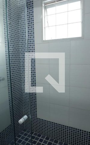 Casa para alugar com 300m², 4 quartos e 5 vagasBanheiro da Suíte 2