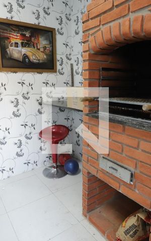 Casa para alugar com 300m², 4 quartos e 5 vagasChurrasqueira