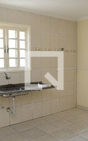 Casa de condomínio para alugar com 240m², 3 quartos e 2 vagas Casa de condomínio para alugar com 240m², 3 quartos e 2 vagasCozinha