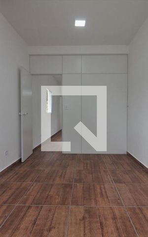 Casa para alugar com 48m², 1 quarto e sem vagaQuarto