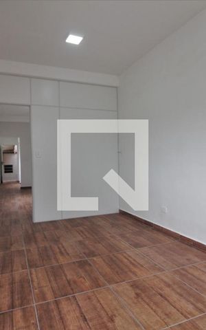Casa para alugar com 48m², 1 quarto e sem vagaQuarto