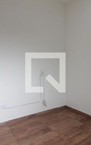 Casa para alugar com 48m², 1 quarto e sem vagaÁrea de Serviço