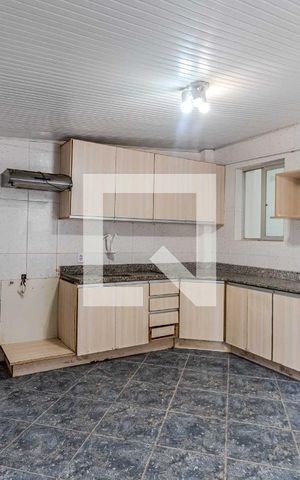 Apartamento à venda com 42m², 2 quartos e sem vaga Apartamento à venda com 42m², 2 quartos e sem vagaCozinha