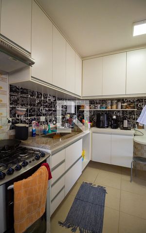 Apartamento à venda com 68m², 2 quartos e 1 vagaCozinha
