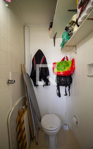 Apartamento à venda com 68m², 2 quartos e 1 vagaBanheiro de serviço