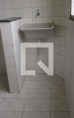 Apartamento para alugar com 45m², 2 quartos e 1 vagaÁrea de Serviço