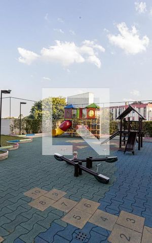 Apartamento à venda com 57m², 2 quartos e 1 vaga Apartamento à venda com 57m², 2 quartos e 1 vagaÁrea Comum - Playground