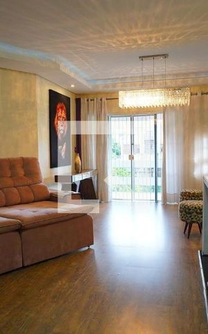 Casa à venda com 480m², 3 quartos e 2 vagasSala 2