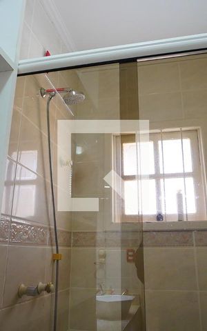Casa à venda com 480m², 3 quartos e 2 vagasBanheiro Corredor