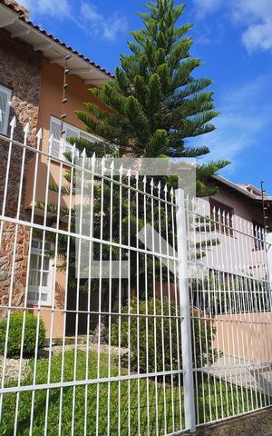 Casa à venda com 480m², 3 quartos e 2 vagasFachada da Casa