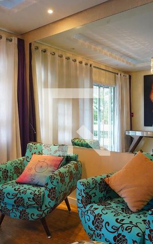Casa à venda com 480m², 3 quartos e 2 vagasSala 2