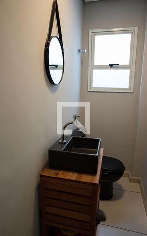 Casa para alugar com 180m², 3 quartos e 2 vagasLavabo
