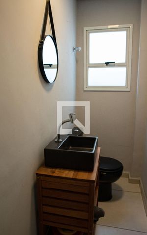 Casa para alugar com 180m², 3 quartos e 2 vagasLavabo