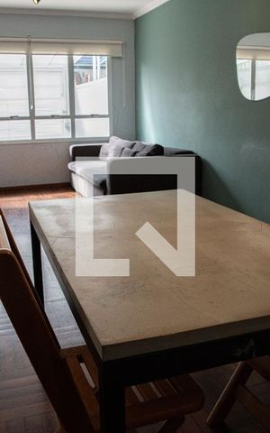 Casa para alugar com 180m², 3 quartos e 2 vagasSala