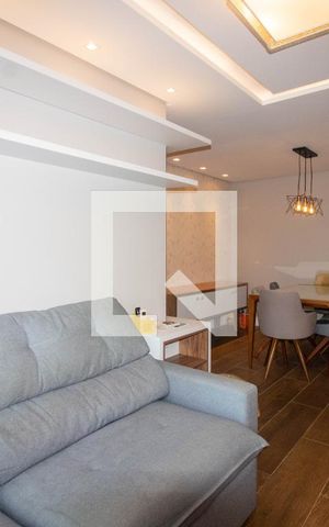 Apartamento à venda com 70m², 2 quartos e 2 vagas Apartamento à venda com 70m², 2 quartos e 2 vagasSala