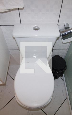 Casa à venda com 120m², 3 quartos e 1 vagaBanheiro 2