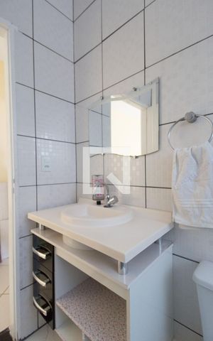 Casa à venda com 120m², 3 quartos e 1 vagaBanheiro 2
