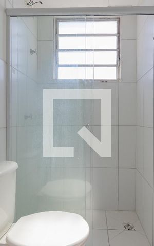 Apartamento para alugar com 48m², 2 quartos e 1 vaga Apartamento para alugar com 48m², 2 quartos e 1 vagaBanheiro