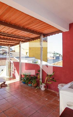 Casa para alugar com 100m², 2 quartos e 1 vagaÁrea de Serviço