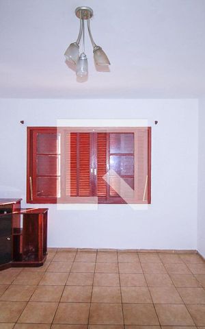 Casa para alugar com 100m², 2 quartos e 1 vagaSala